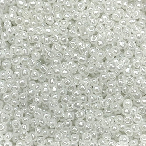 Glass Seed Beads - 4mm 6/0 - Pearl Mixes - 20g approx 200 pieces