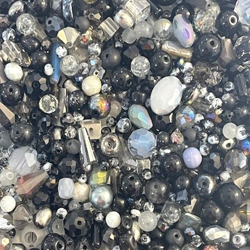50g Glass Bead Mixes - 80 to 100 Pieces - Size 4mm to 12mm - 12 Colours